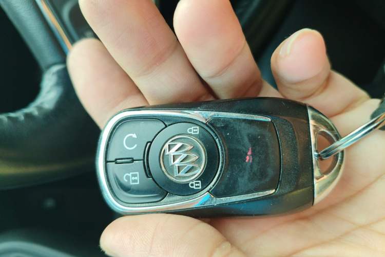 Used Buick VELITE 5 2017 Urban Extended-Range Model