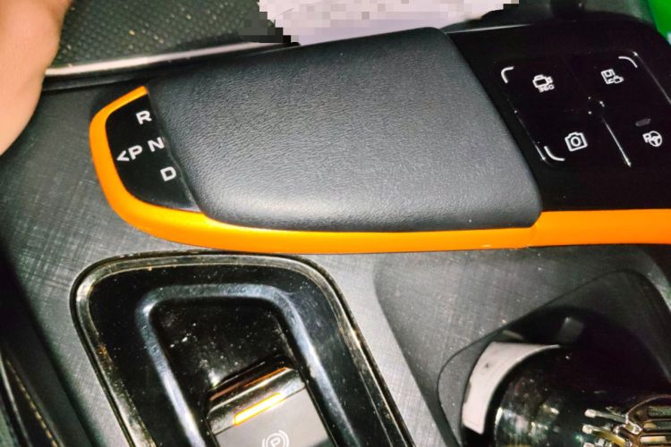 Used CHANGAN UNI-T 2022 1.5T Sport Edition Flagship Version
