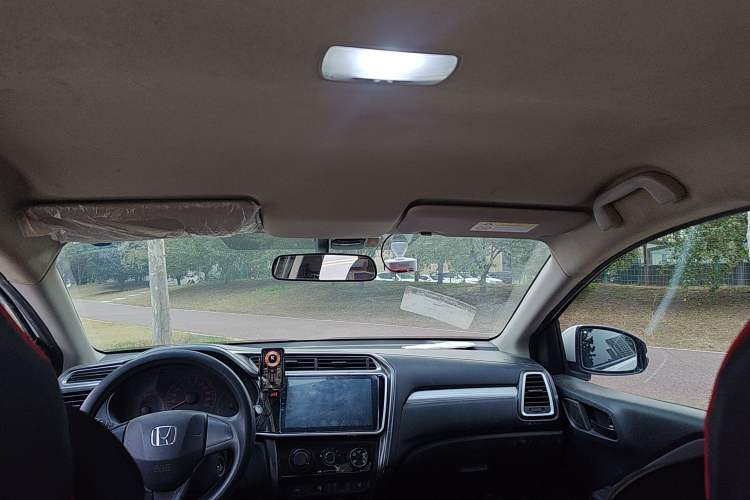 Used Honda Gienia 2017 1.5L CVT Classic Edition Headliner