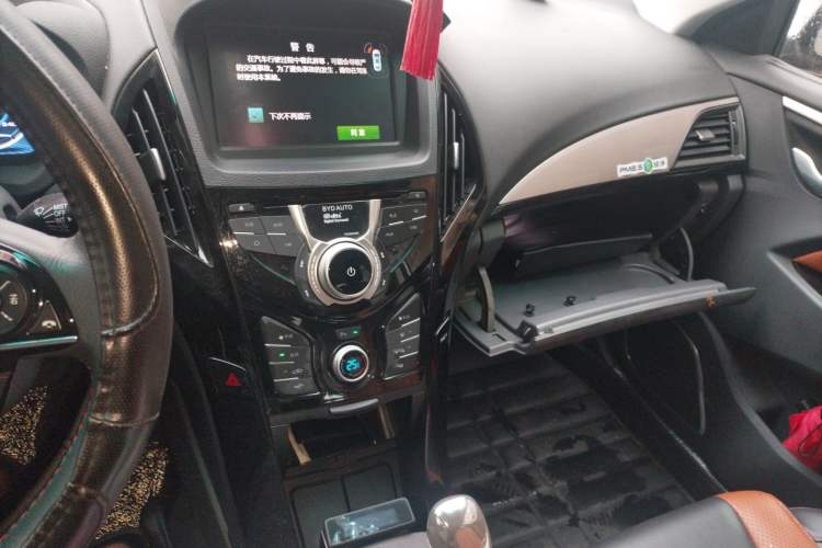 Used BYD Qin New Energy 2016 Qin EV300 Prestige Model
