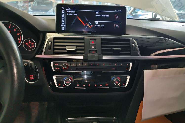 Used BMW 3 Series 2016 320Li Ambition Model