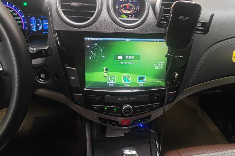 Used BYD S7 2015 2.0T Upgraded Automatic Luxury Version
