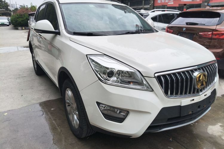 Used BAIC Weiwang S50 2016 1.5T Manual Happy Motion Superior Edition Front Right 45 Deg