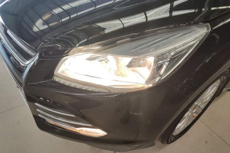 Used Ford Kuga 2015 1.5L GTDi Two-Wheel Drive Fashion Edition