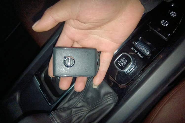 Used Volvo XC60 2020 T5 4x4 Zhiyi Luxury Edition