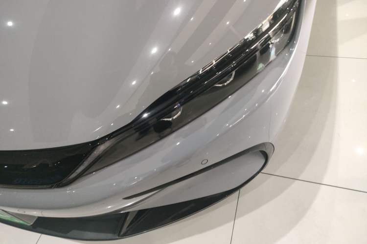 Used BYD Han 2025 DM-i Intelligent Driving Edition 125KM LiDAR Flagship Model
