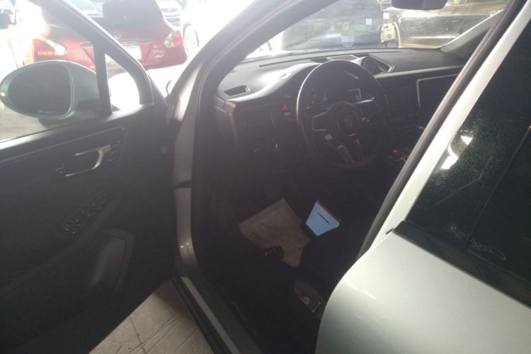 Used Porsche Macan 2018 Macan 2.0T