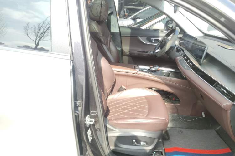 Used Chery Tiggo 8 PLUS 2024 Champion Edition 290TGDI DCT Deluxe Version 5-Seater