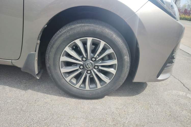 Used Toyota Corolla 2018 1.2T S-CVT GL Smart Enjoyment Version Right Front Wheel Hub