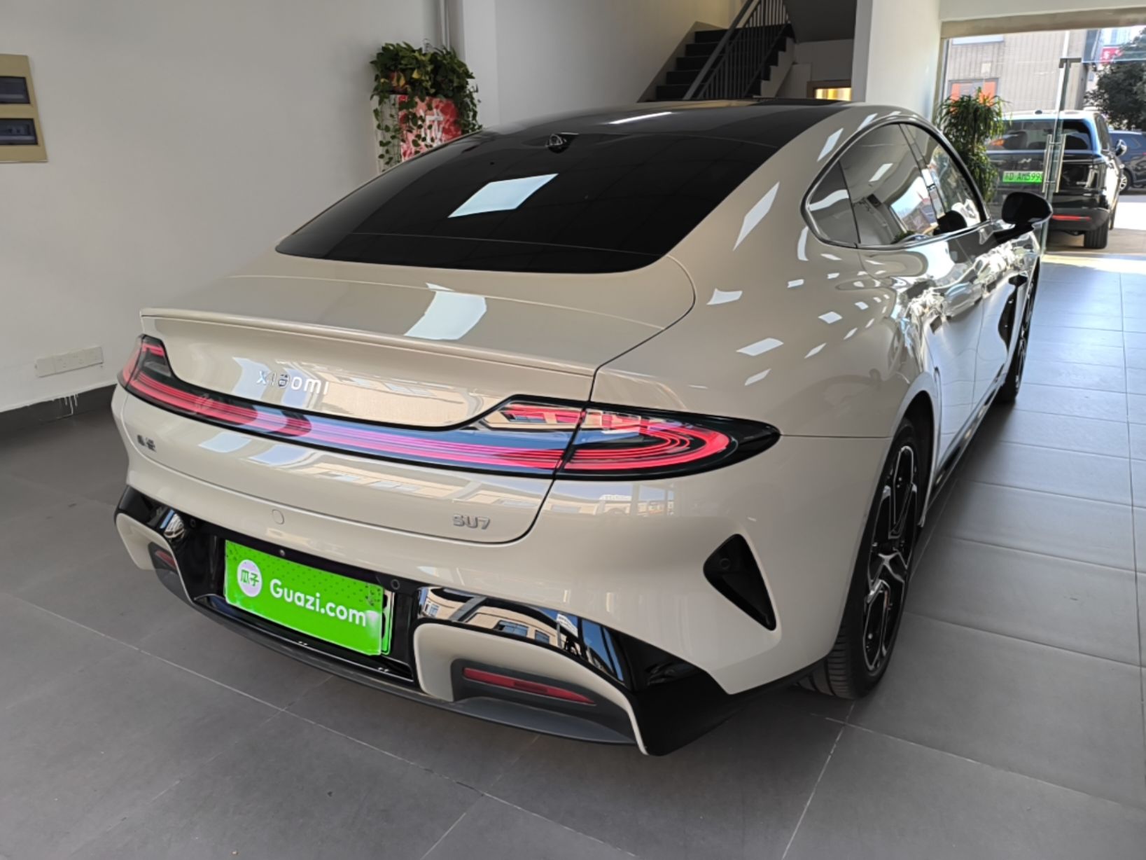 Xiaomi Auto SU7 2024 Rear-Drive Ultra-Long Range Advanced Pro-Level Intelligent Driving Version — снимка 6