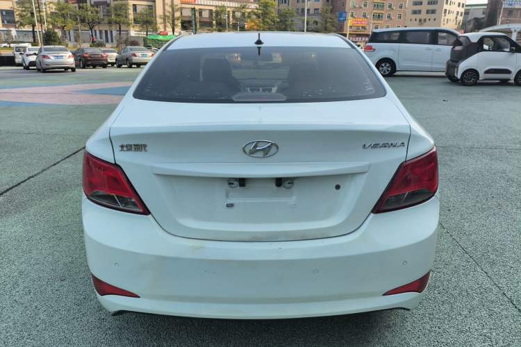Used Hyundai Verna (older generation) 2014 1.4L Automatic Smart GLS Rear