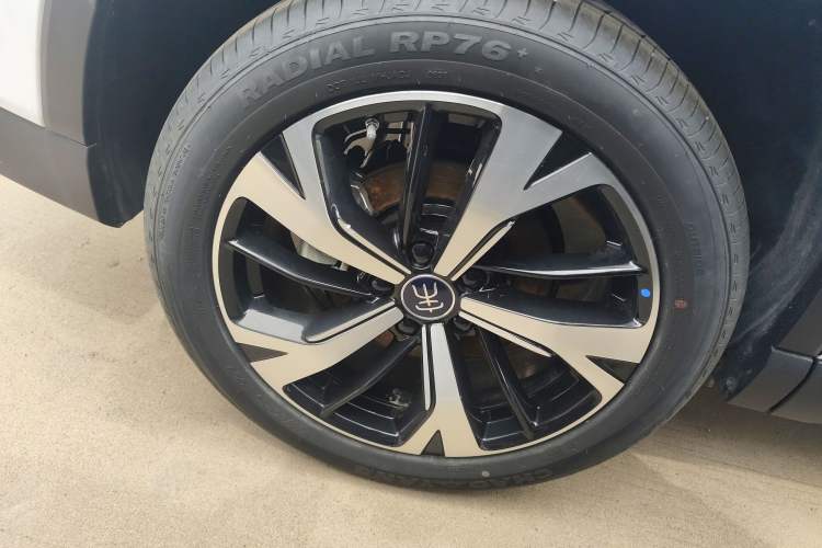 Used BYD Song Pro New Energy 2025 Second-Generation Intelligent Driving Version DM-i 115KM Excellence Edition Exterior 5