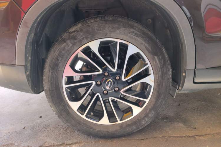 Used GAC Trumpchi GS4 2017 235T Automatic Two-Wheel Drive Elite Edition Right Rear Wheel Hub