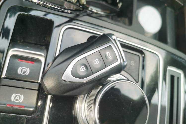 Used Zotye Z700 2018 Z700H 1.8T DCT Luxury Edition
