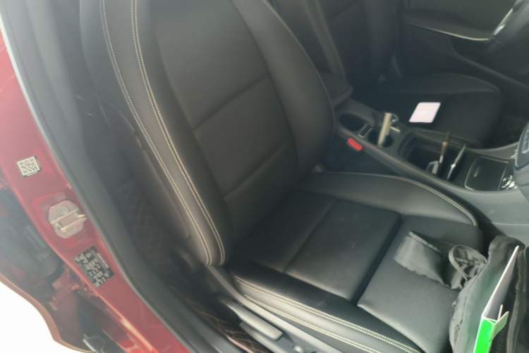 Used Mercedes-Benz GLA 2018 GLA 200 Fashion Model Right Front Seat