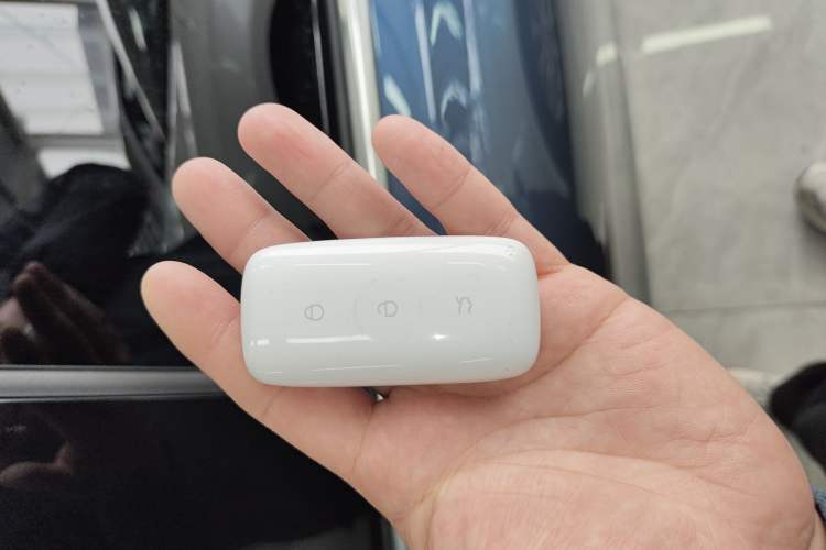 Used Geely Galaxy 8 2025 130km EM-P Starship Edition