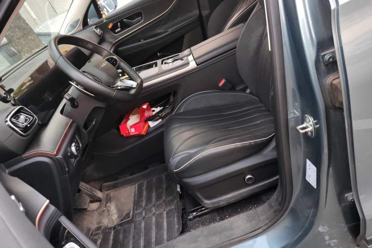 Used Chery Tiggo 9 2023 2.0T Dual-Clutch Two-Wheel Drive Leading Edition 5 Seats