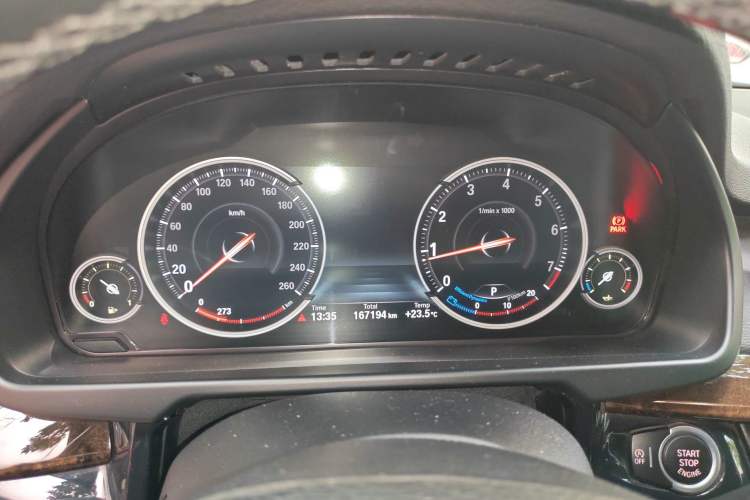 Used BMW X5 2015 xDrive28i
