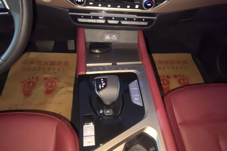 Used JETOUR X70 2023 1.5T DCT Beyond PRO+ Edition 5-Seater