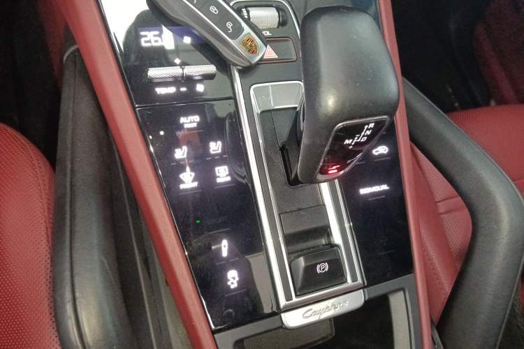 Used Porsche Cayenne E-Hybrid 2022 Cayenne E-Hybrid 2.0T Platinum Edition