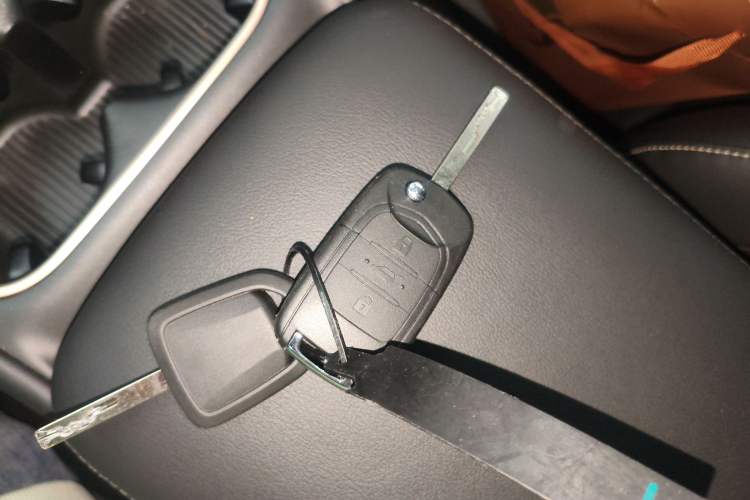 Used Baojun Yunhai 2024 140km Plug-in Hybrid Version