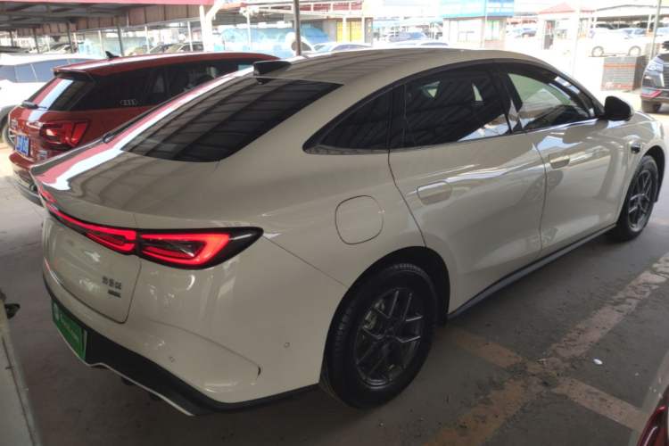 Used BYD Seal 06 New Energy 2025 DM-i Smart Drive 80KM Luxury Model Rear Right 45 Deg