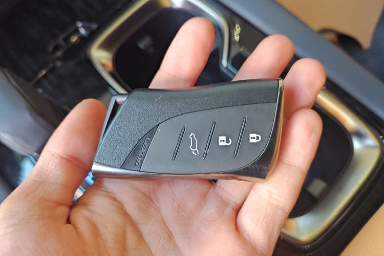 Used Lexus RX 2025 300 Four-Wheel Drive Junxiang Edition
