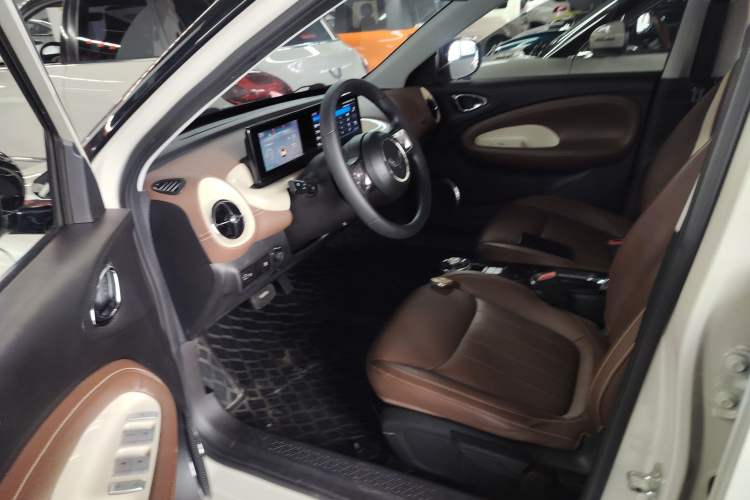 Used Wuling Bingo 2023 333 km Enjoyment Version