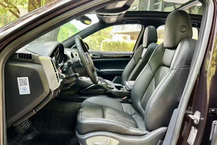 Used Porsche Cayenne 2013 3.6L automatic transmission U.S. specification Left Front Seat