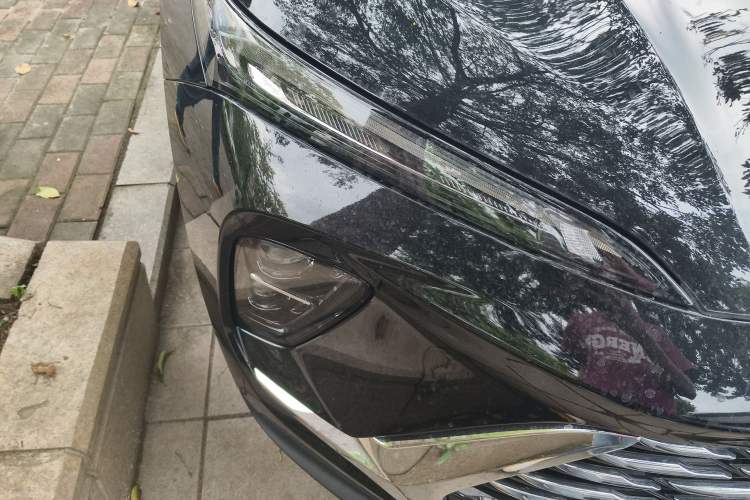 Used Buick Envision 2025 25T Entry-Grade Platinum Edition Right Front Headlight