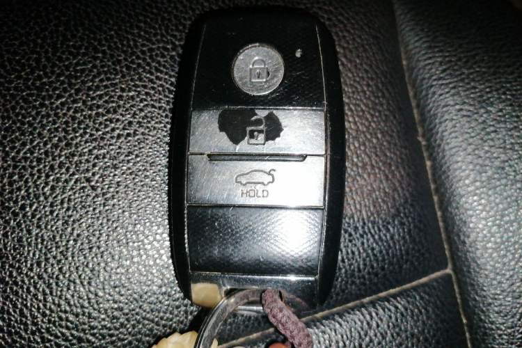 Used Kia K3 2013 1.6L Automatic GLS Vehicle Key