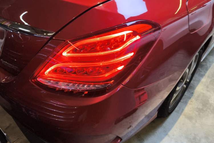 Used Mercedes-Benz C-Class 2016 C 180 L Sport Edition Right Rear Taillight