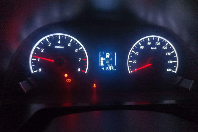 Used FORTHING Lingzhi 2019 M5L 1.6L 7-Seater Exclusive Model China VI Standard