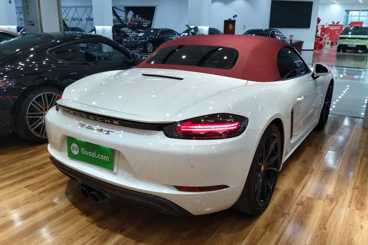 Used Porsche 718 2020 Boxster 2.0T
