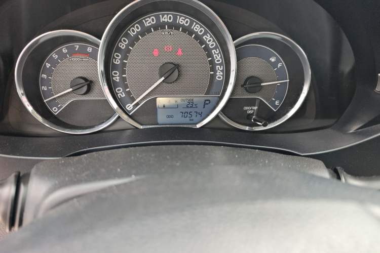 Used Toyota Levin 2014 1.6G CVT Elite Edition Odometer Close Up