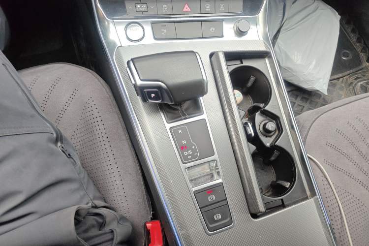 Used Audi A6L 2019 40 TFSI Luxury Dynamic Model