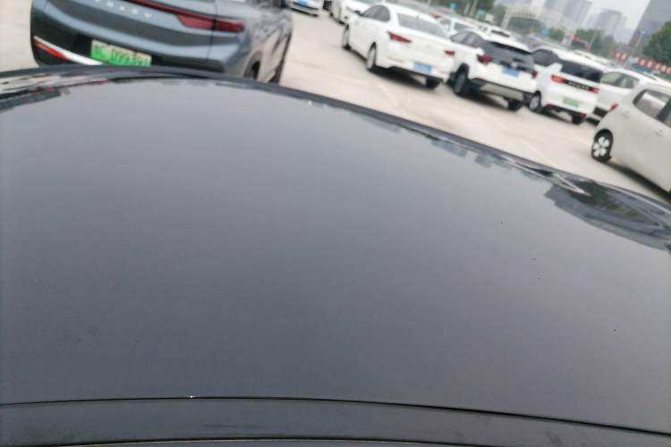 Used SOL E10X 2021 302 km Range Fashion Edition 31.4 kWh