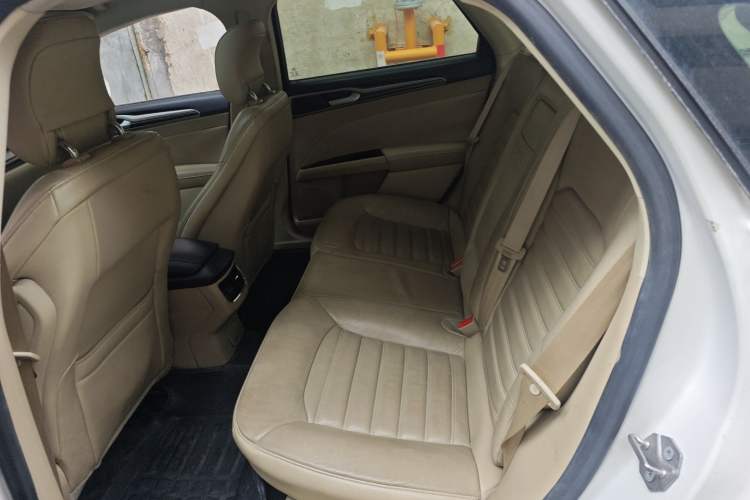 Used Ford Mondeo 2013 2.0L GTDi 200 Fashion Edition