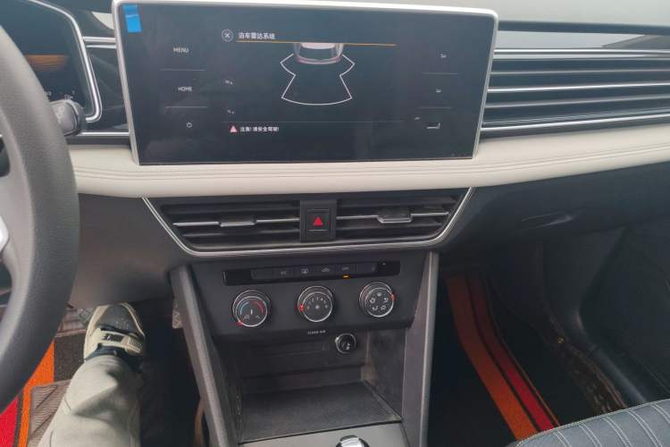 Used Volkswagen Tiguan L 2022 330TSI Automatic Two-Wheel Drive Comfort Edition
