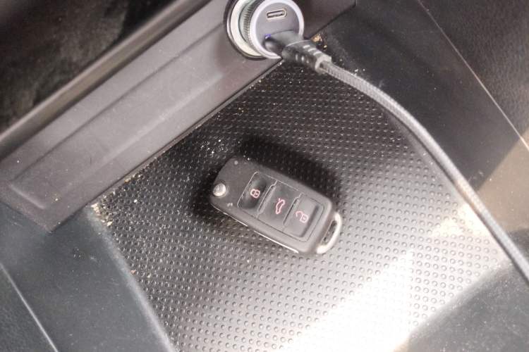 Used Skoda Kamiq 2018 1.5L Automatic Comfort Edition China VI Standard Vehicle Key