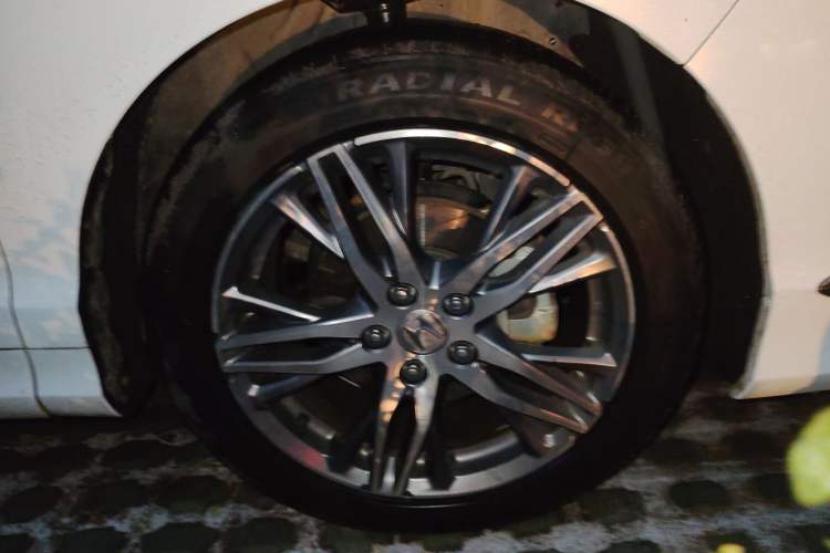 Used Honda Elysion 2019 2.0L Hybrid Luxury Edition
