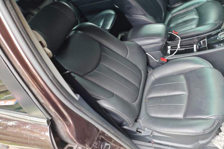 Used Luxgen Great 7 SUV 2013 Limited-Edition Sharp Edition 2.2T All-Wheel-Drive Prestige Model
