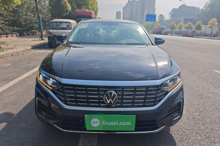 Used Volkswagen Passat New Energy 2025 430 PHEV Hybrid Business Edition Front