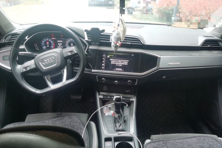 Used Audi Q3 2021 35 TFSI Fashion Dynamic Model