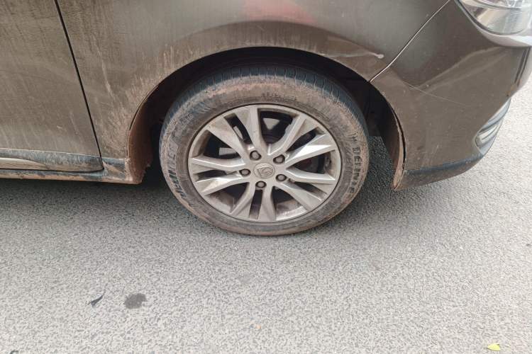 Used Baojun 730 2016 1.5L Manual Comfort Version 7 Seats China V Emission Standard