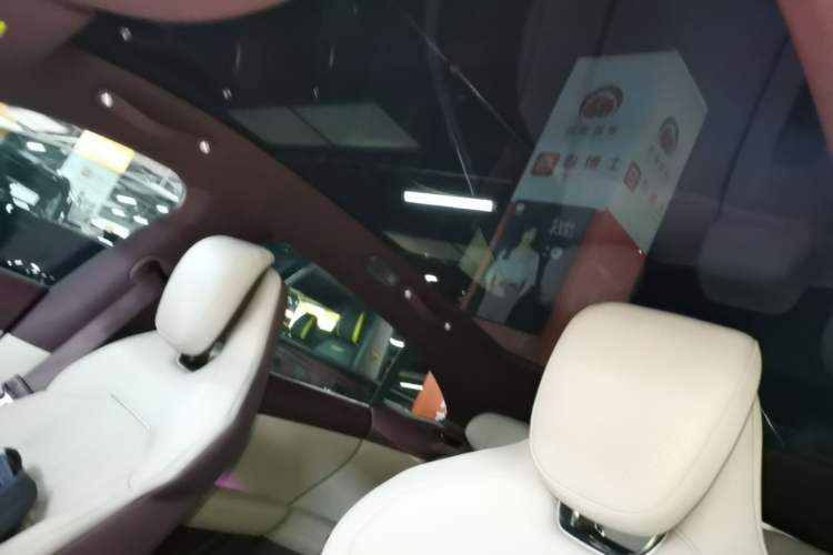 Used Xiaomi Auto YU7 2025 Ultra-Long Range Rear-Wheel Drive Version
