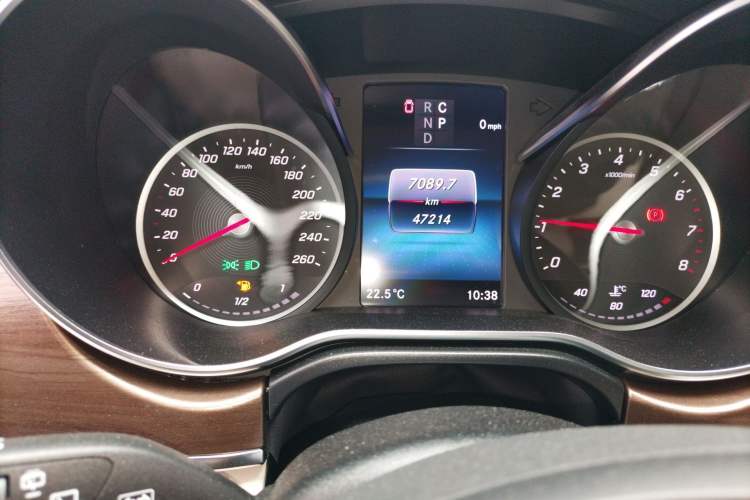 Used Mercedes-Benz V-Class 2022 V 260 L Long-wheelbase Luxury Edition