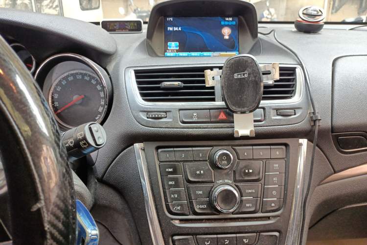 Used Buick Encore 2014 1.4T Manual Two-Wheel Drive Urban Sport Model
