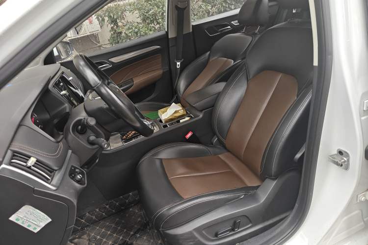 Used Roewe i6 2017 20T Automatic Internet Smart Edition