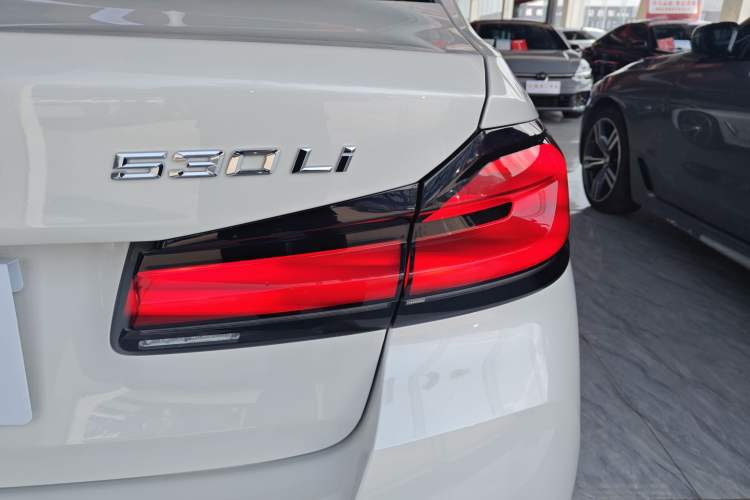 Used BMW 5 Series 2023 Restyled 530Li Leading Edition M Sport Package